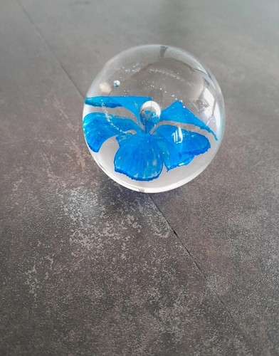 Vintage art glass paperweight
