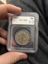 Moneta mezzo dollaro argento 1942-D Walking Liberty classificata ICG VF30