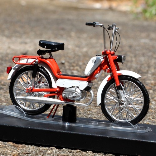 Modellino moto giocattolo 18 - modellino, 1/18