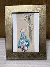Set cornice cartolina Hatsune Miku fiori di ciliegio e oggetti personaggi ucc...