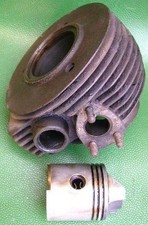 VESPA BACCHETTA 1949 AL 1952 CILINDRO E PISTONE USATO