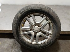 235/65 R17 104H RUOTA DI
