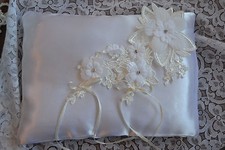 CUSCINO PORTAFEDI MATRIMONIO con inserto. Fatto a mano!