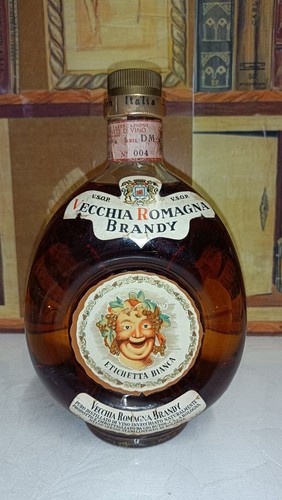 Vecchia romagna etichetta - romagna,