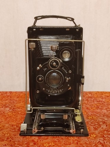 Antica fotocamera ica - ica, dresden