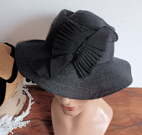 Cappello vintage testa
