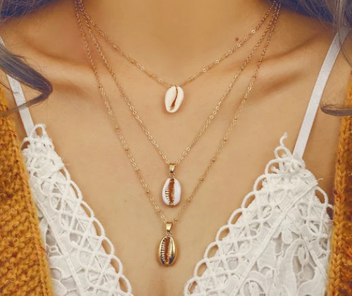Tripla collana con conchiglie - collana,