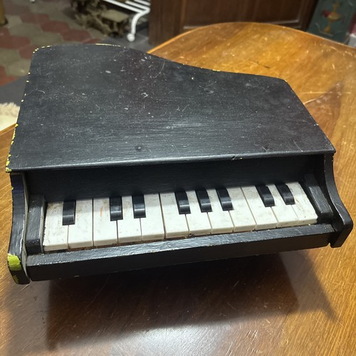 Piccolo pianoforte giocattolo - piccolo,