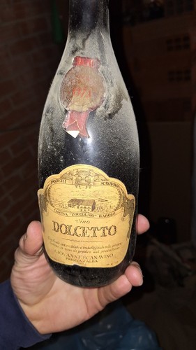 Vino dolcetto 1973 - 1973, poderi