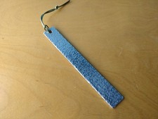 Segnalibro in alluminio martellato