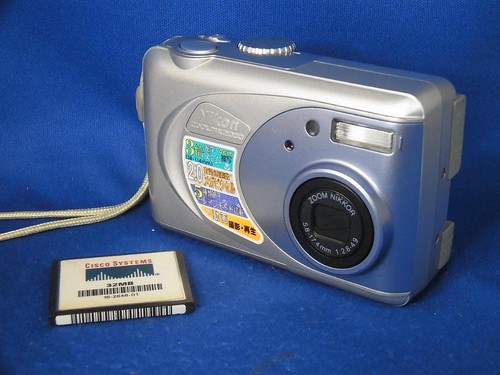Nikon coolpix e2000 - e2000, 200mp