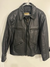 Vintage Champagne Vera Pelle