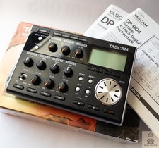 TASCAM DP-004 registratore