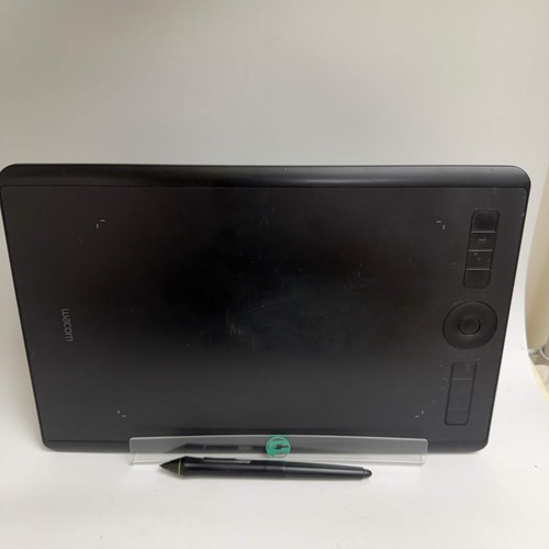 Wacom intuos pro tablet - wacom,