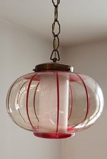 LAMPADARIO VINTAGE DA CUCINA IN VETRO CON FINITURE ROSSE