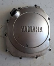 UN CARTER D EMBRAYAGE MOTO