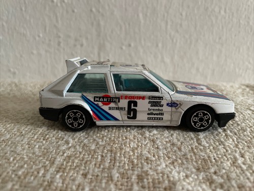 Lancia delta 43 burago - delta, s4