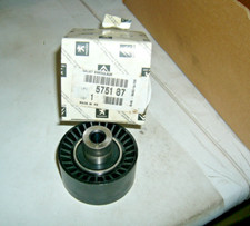 (82) RULLO AVVOLGITORE ALTERNATORE E SUPPORTI 1007 107 ORIGINALE PEUGEOT 575187