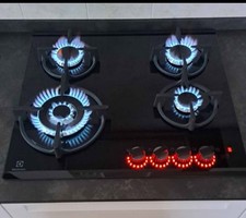 Electrolux EGM6343YAK 4 Fuochi