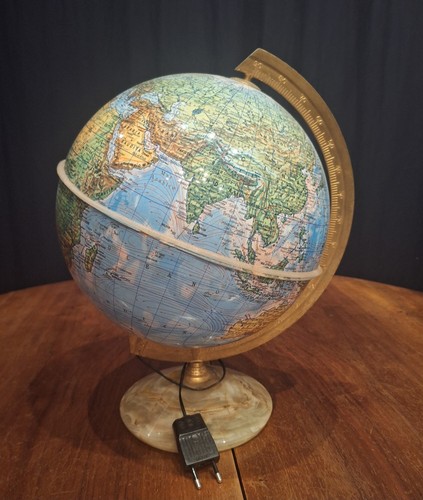 Vintage mappamondo luminoso - mappamondo,