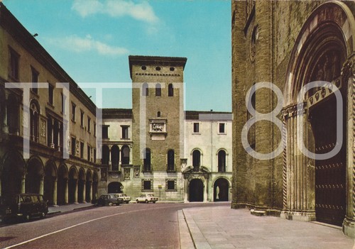 Crema palazzo comunale - -,