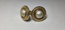 Chanel clips earring - chanel,