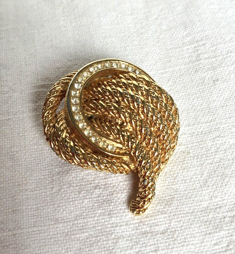 Broche grosse pour christian - grosse,