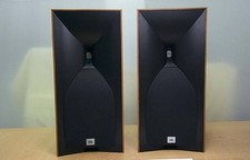 JBL Studio 530 Bookshelf