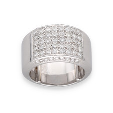 Anello in oro grigio massiccio