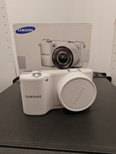 Samsung NX 2000, fotocamera di