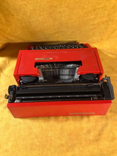 Macchina scrivere olivetti - da,