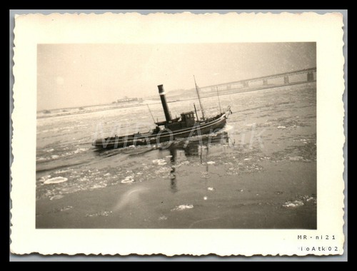 Foto ww2 rimorchiatore in - ww2,,
