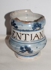 ANTICO VASO ALBARELLO DA FARMACIA IN MAIOLICA XVIII SECOLO RESTI