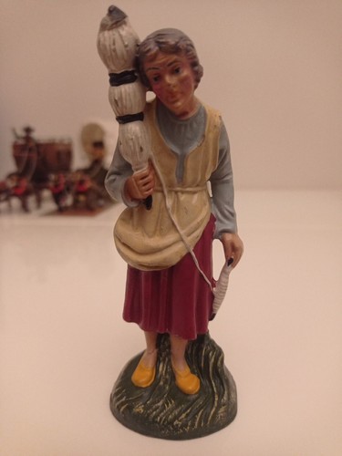 Vecchia statuina presepe - vecchia,