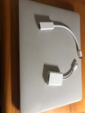 Apple MacBook Pro 13.3" (128GB SSD, Intel Core i5 8a generazione, 2,5 GHz, 8GB)