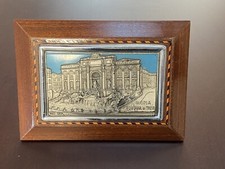 QUADRO SOUVENIR FONTANA DI TREVI ROMA VINTAGE 1960 IN LEGNO E METALLO 18X13 cm