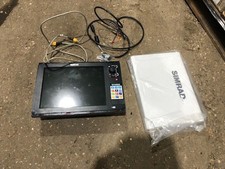 Display multifunzione Simrad NSS12 (versione EU) 000-11202-001