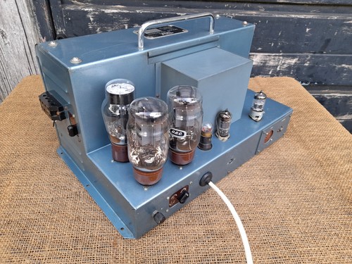 Raro amplificatore valvolare