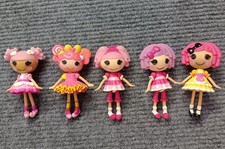 LOTTO 5 MINI FIGURINE bambola