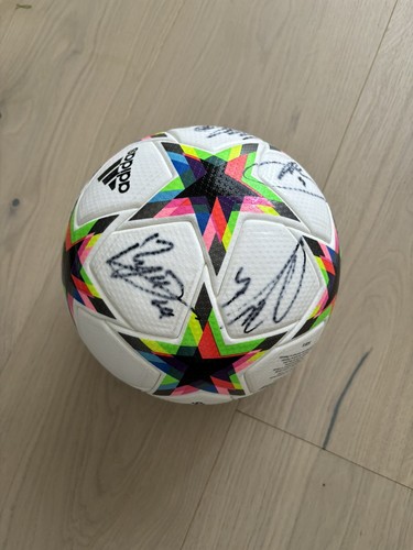 Pallone uefa autografato - uefa,