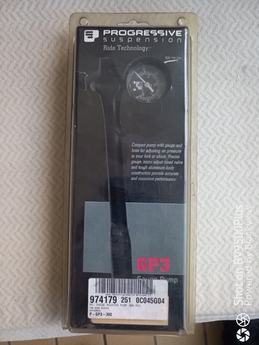 Pompa per ammortizzatori - per,