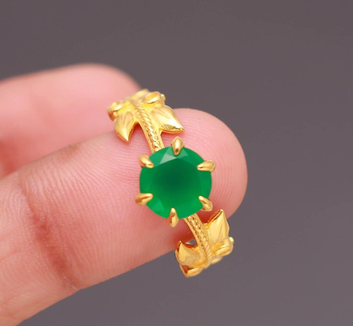 Anello design foglia - , rotonda