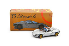 LAUDORACING-MODELS 1/64 Alfa