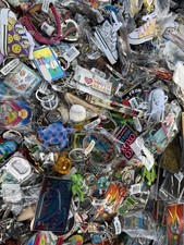 Lotto misto souvenir 100 pezzi