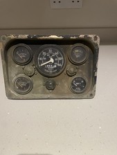 WILLYS M38 JEEP CJ2A Hotchkiss Ford Mutt set completo di manometri (MPH & KMH speedo)