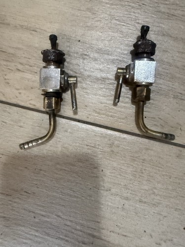 Coppia rubinetti benzina - coppia,