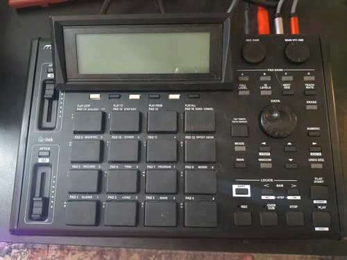 Akai mpc1000 professional - akai,