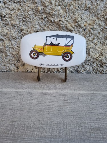 Attacca panni auto epoca