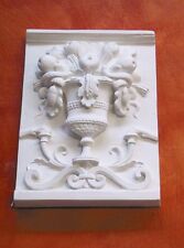 BASSORILIEVO IN GESSO BIANCO 35x27 cm. P. 7 cm.   PB 067  ARREDO INTERNI