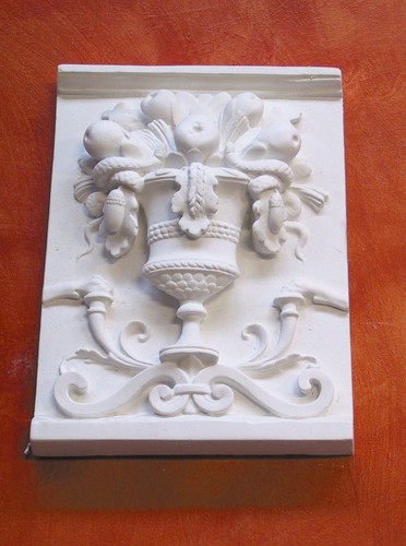 Bassorilievo gesso bianco - bassorilievo, in